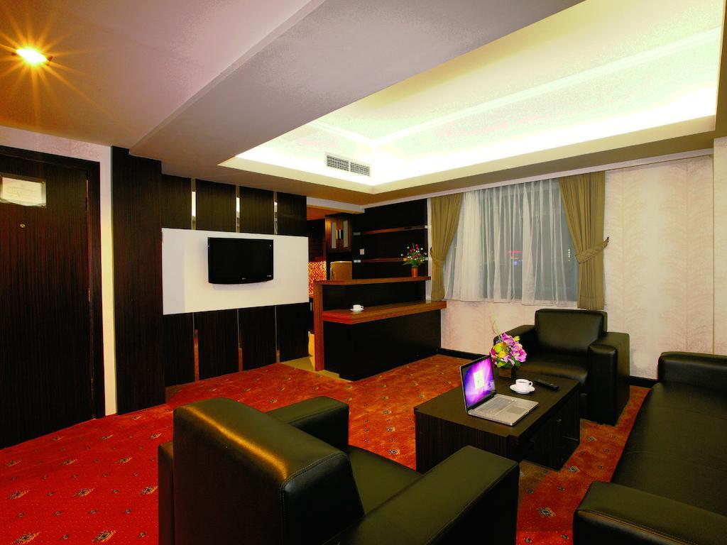 Hotel Orchardz Jayakarta Exteriér fotografie