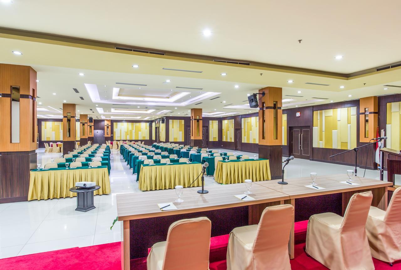 Hotel Orchardz Jayakarta Exteriér fotografie